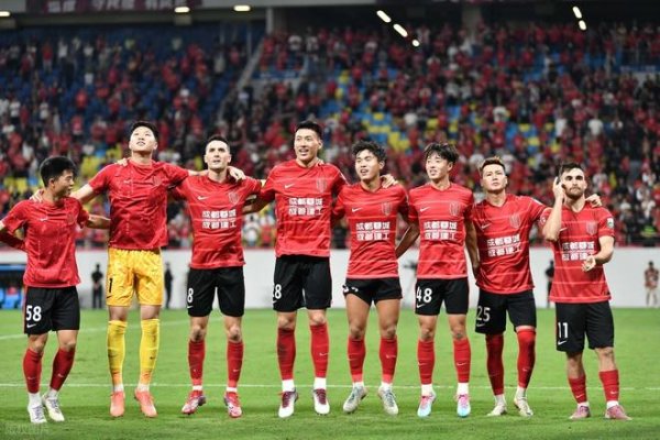 中超形势: 争冠3队输球! 蓉城1分领跑+国安跌第4, 下轮3场焦点战
