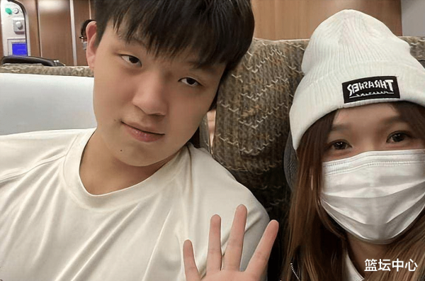 又运作不打亚洲杯, 经纪人里奇保罗能从杨瀚森身上赚多少钱?