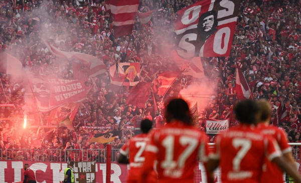 德甲霸主踢疯了: 5球横扫, 狂揽3连胜, 凯恩太犀利: 独造3球