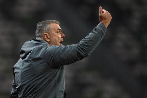 奥拉罗尤：我要祝贺球队坚持到底并赢得胜利，这是一个应得的结果