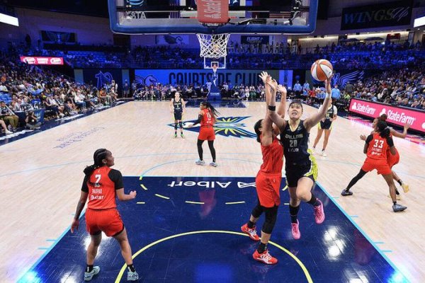 登场21让李月汝当了背锅侠？东契奇减重的剧本，独行侠也拿到过