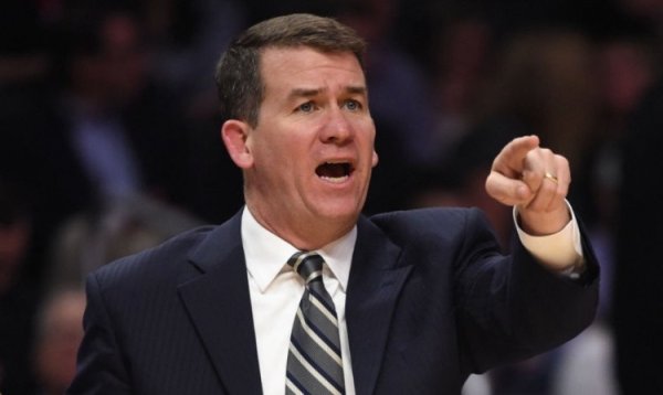 队记: 奥康纳进入迈克-布朗指导教练员组 此前曾在老里&卢手下工作过