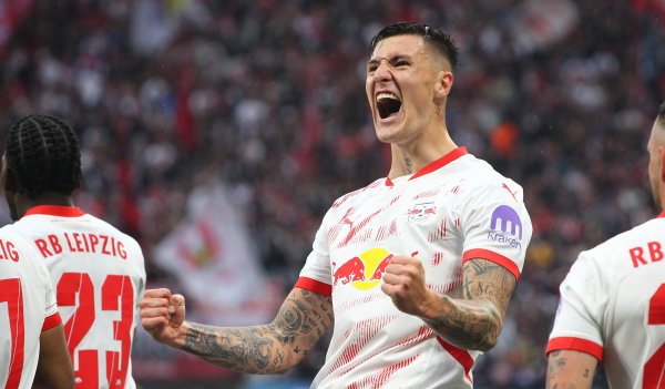 记者：塞斯科今晚飞曼彻斯特&有望周六亮相 莱比锡有转售分成条款