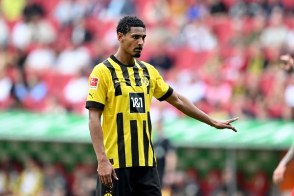 德天空：阿莱即将离队，乌德勒支正与多特深入商谈他的转会