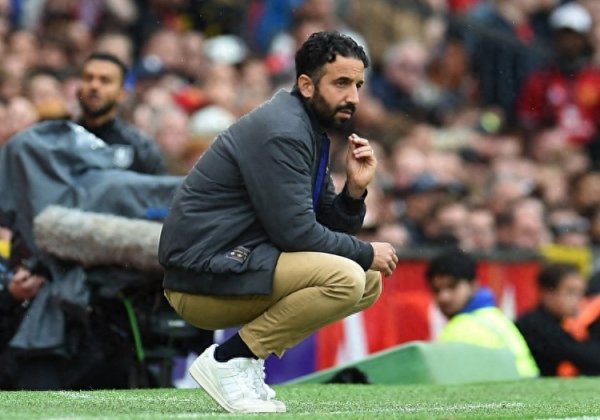 曼晚: 曼联目前面临三个问题, 若能解决这些问题将挽救整个赛季