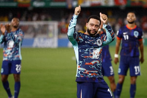 欧洲强队靠巴甲前场球员撑场面? 德佩20次助荷兰领跑   领跑队史射手榜