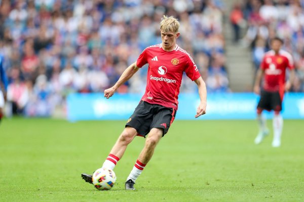 曼晚：曼联中场球员科利尔不会作为巴莱巴转会的添头，他可能外租