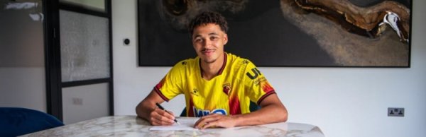 官方：沃特福德租借曼城20岁中卫马克斯-阿莱恩，租期1年