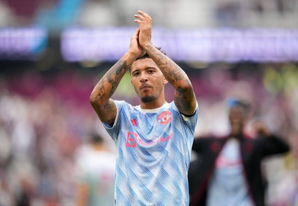 曼联领队  B费生日，外租至维拉的桑乔送上祝福：生日快乐，兄弟