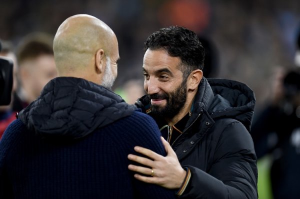 曼晚谈曼市德比双方受伤  ：曼城伤兵满营，曼联情况稍好一些