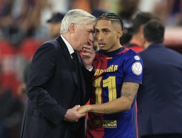 每体：安帅对皇马巴萨球员采用双重标准，拉菲参加了无意义的赛事