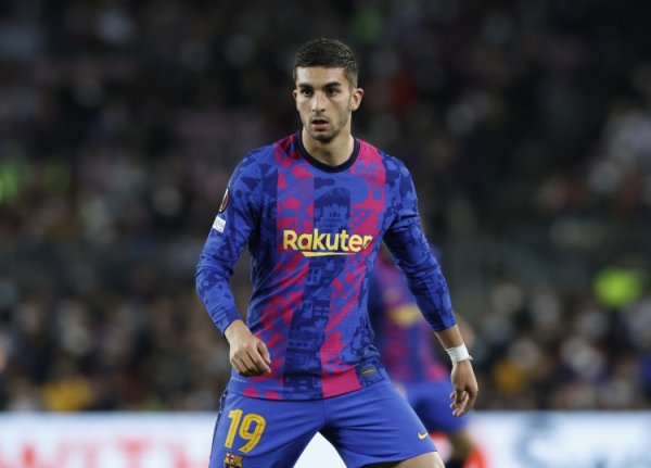 罗马诺：利雅得获胜  并未运作费兰-托雷斯转会，球员也专注于巴萨