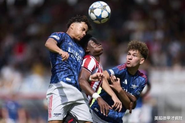 阿森纳走马换将, 加里克任CEO, 刘易斯卸任, 小克伦克时代到来!