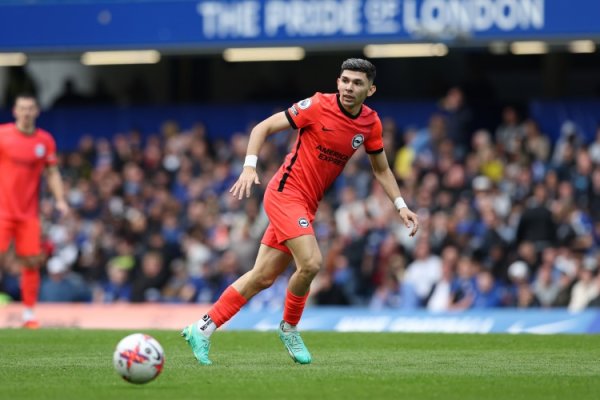 ESPN：帕尔梅拉斯考虑签恩西索，球员不在赫尔泽勒计划中