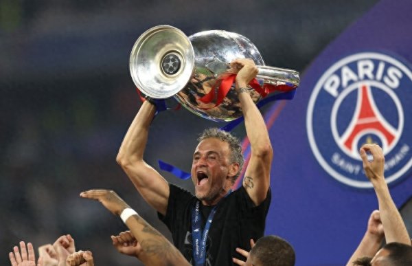 迪卡尼奥: 意甲球队在欧冠更追赶  , 巴黎皇马巴萨拜仁英超球队领跑