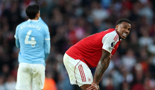 英超重头戏复盘: 阿森纳有韧劲缺魄力, 曼城创瓜帅时代最差开局