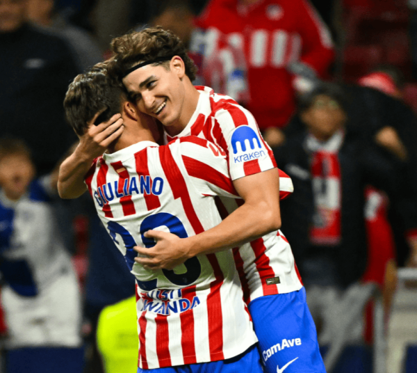 小西蒙尼本场数据: 1次助功  , 1次过人, 错失3次良机