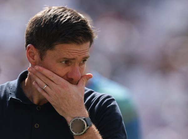 TA：阿隆索世俱杯期间曾钓鱼测试，发现更衣室确实有人泄密