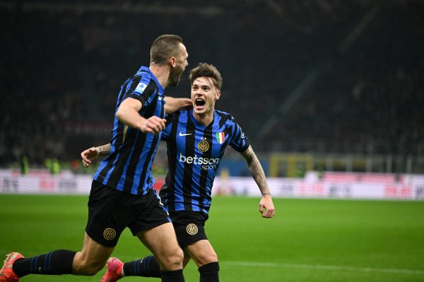 迪马：国米中场球员扎莱夫斯基加盟亚特兰大交易完成，转会费1600万欧