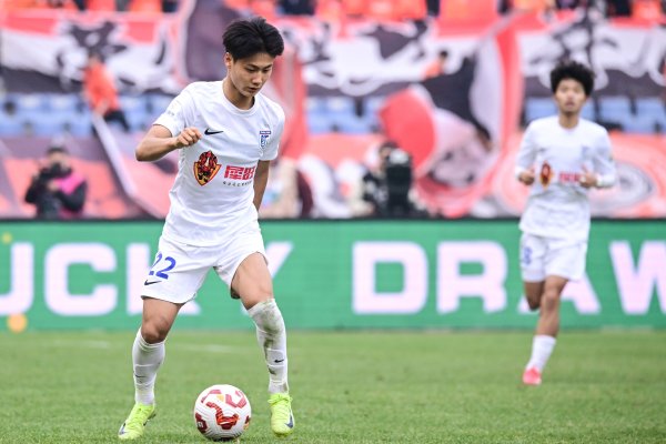 全运男足U20组5-8资格赛辽宁vs福建杆位：毛伟杰领队  ，朱鹏宇后备