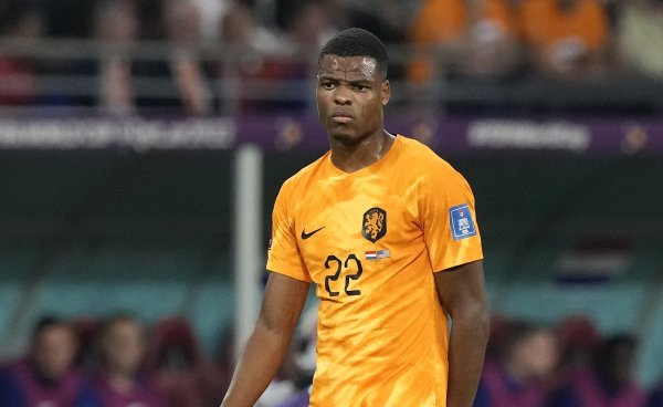 科曼：我们本想把所有球员都留在队内，但俱乐部决定召回邓弗里斯